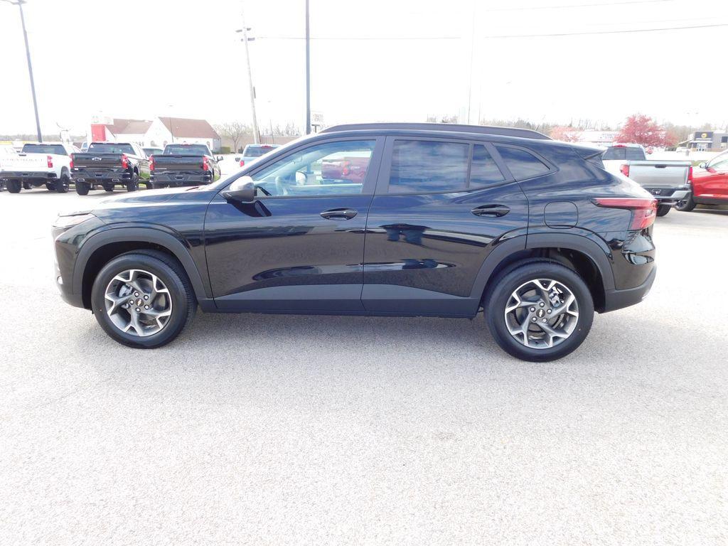 new 2026 Chevrolet Trax car, priced at $24,295