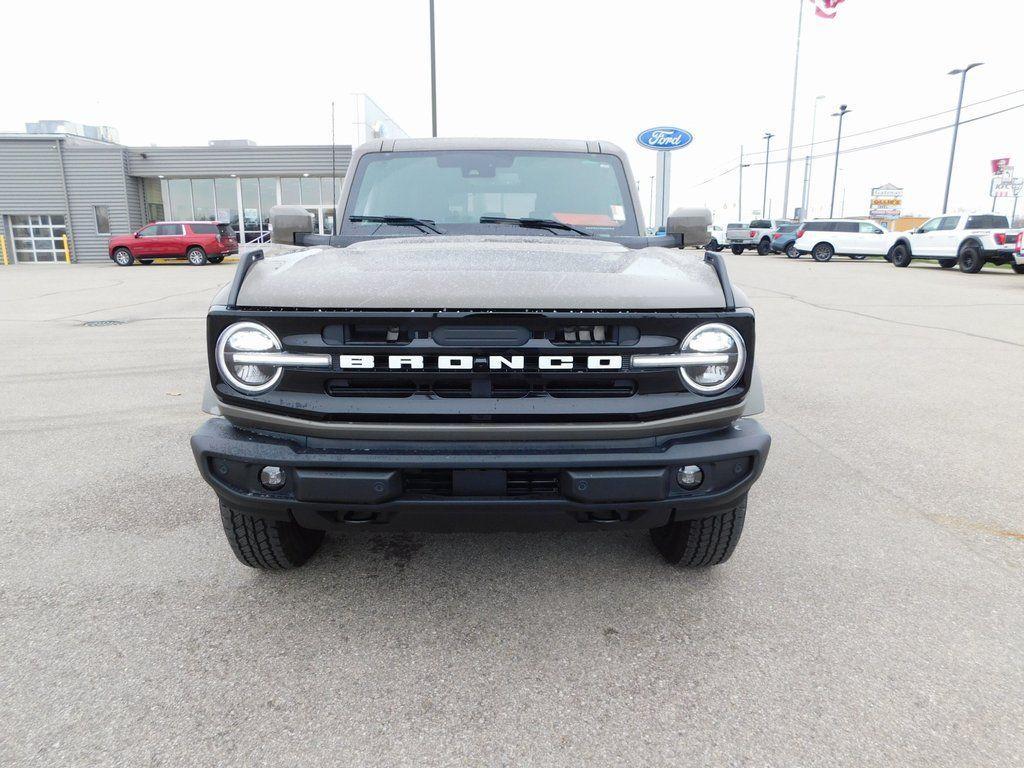 new 2025 Ford Bronco car, priced at $48,598