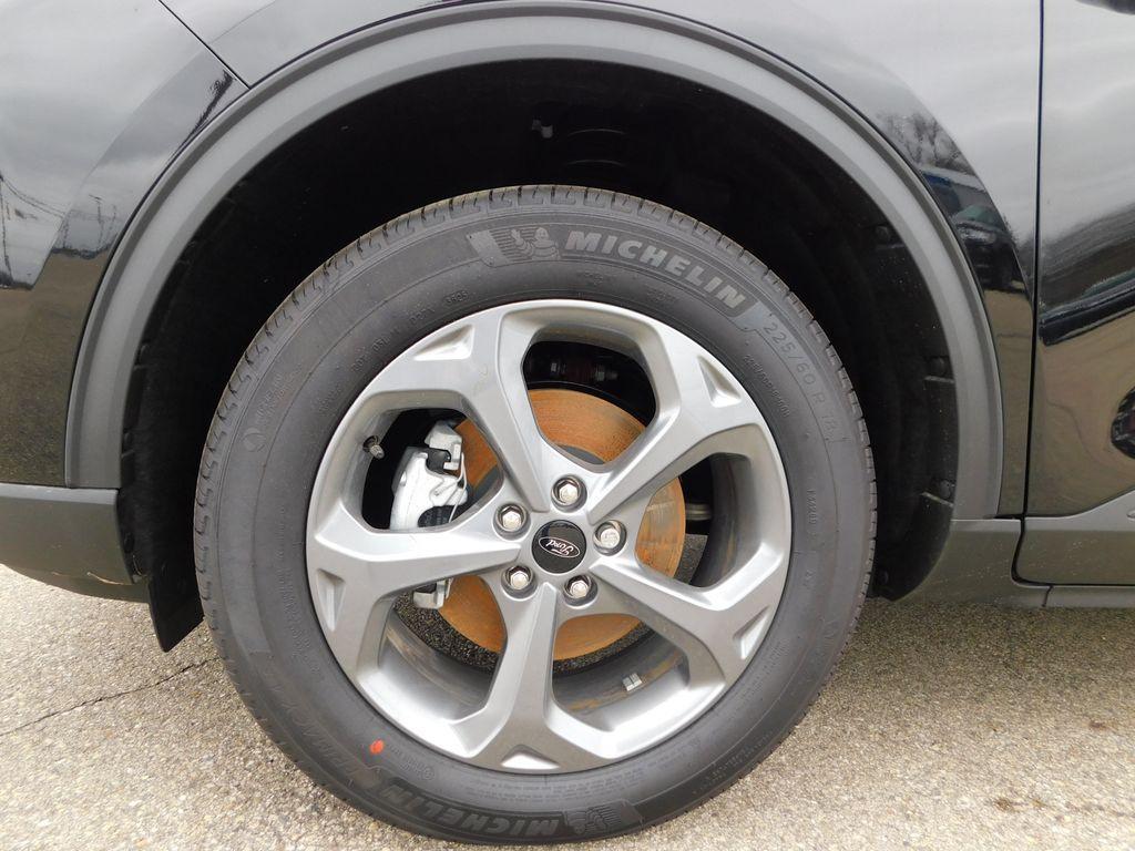 new 2026 Ford Escape car, priced at $31,398