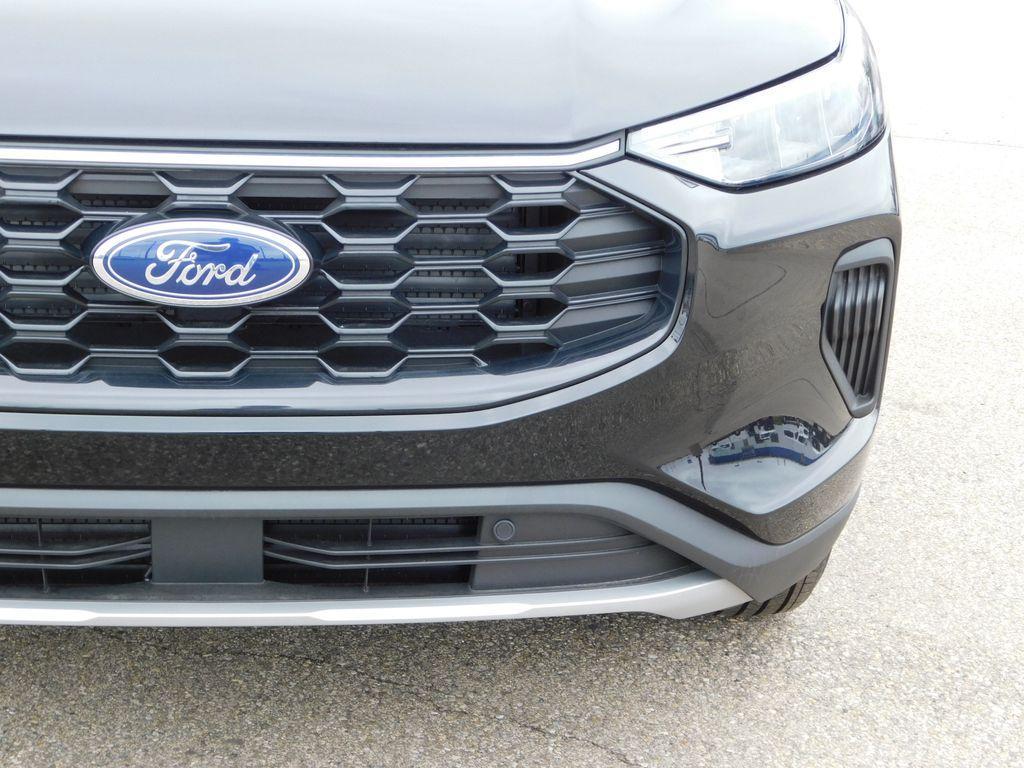 new 2026 Ford Escape car, priced at $31,398