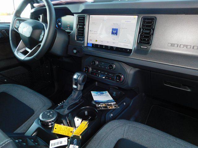 new 2025 Ford Bronco car, priced at $39,158