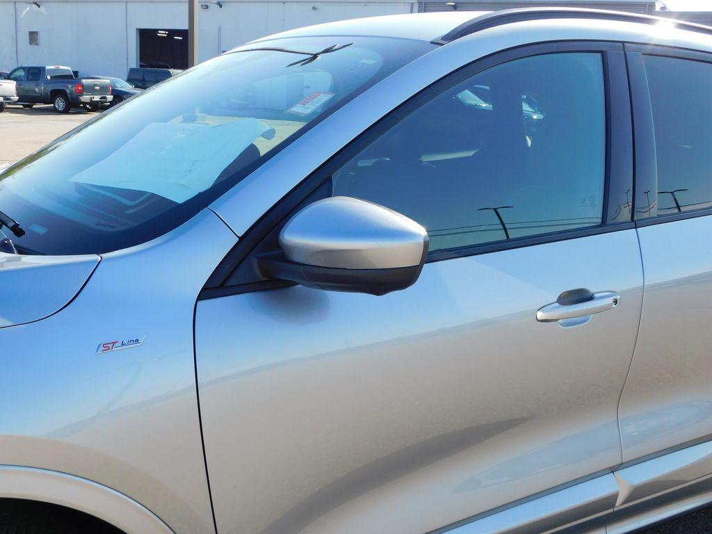 used 2023 Ford Escape car, priced at $28,750