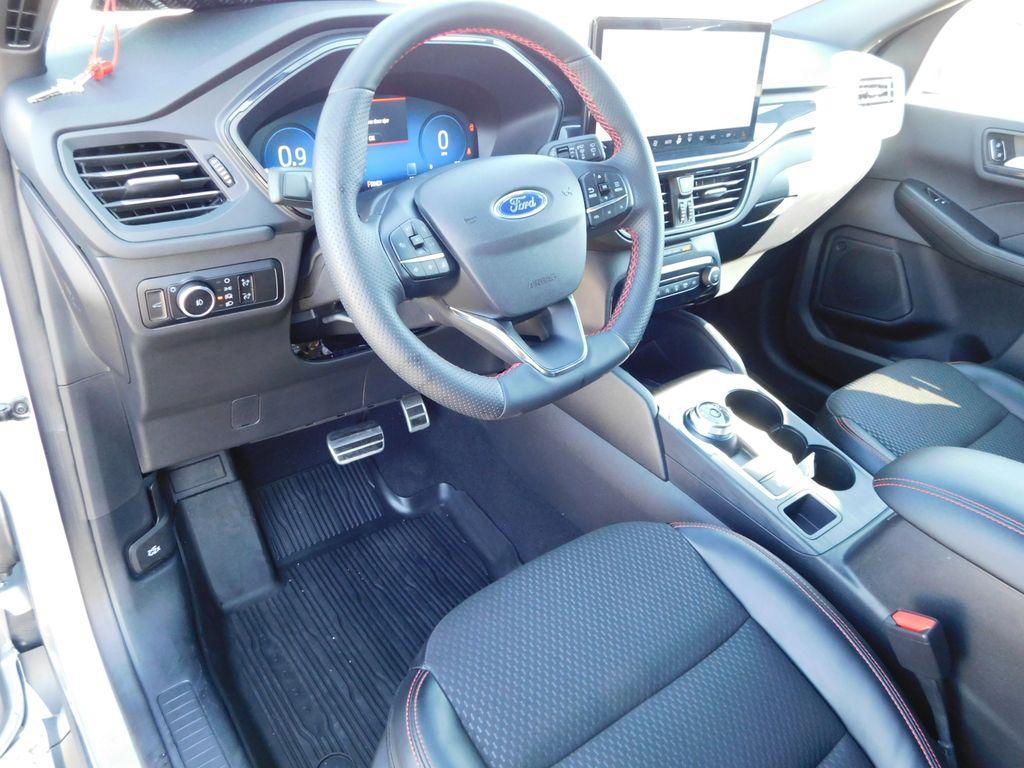 used 2023 Ford Escape car, priced at $28,750