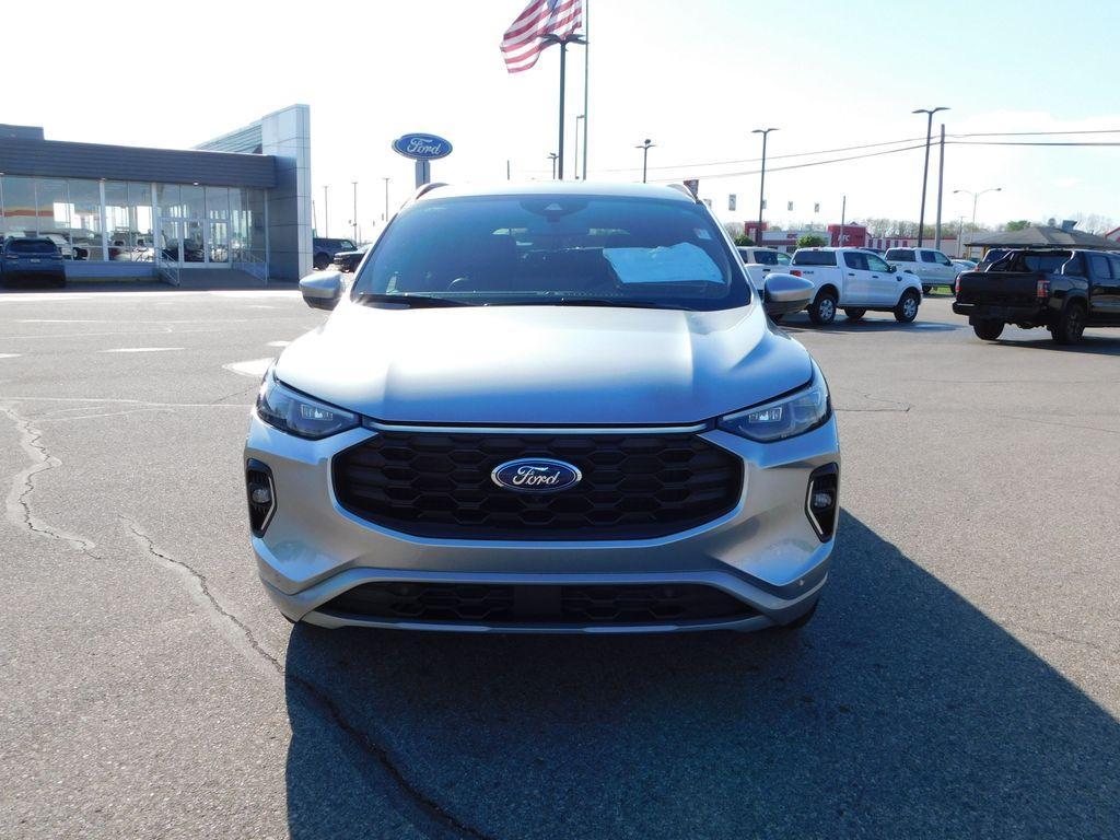 used 2023 Ford Escape car, priced at $28,750