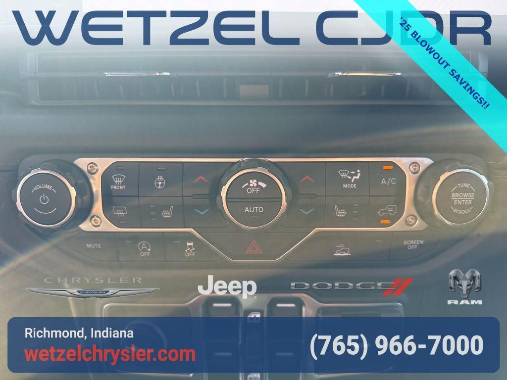 new 2025 Jeep Wrangler car, priced at $51,298