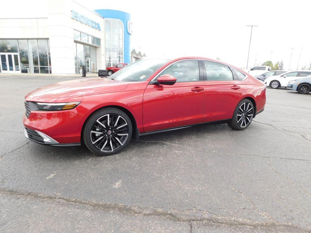 new 2026 Honda Accord Hybrid car, priced at $38,977