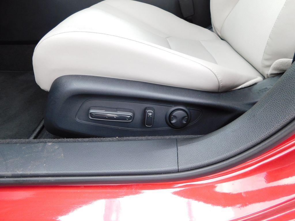 new 2026 Honda Accord Hybrid car, priced at $38,977