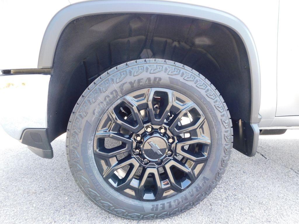 new 2026 Chevrolet Silverado 2500 car, priced at $70,495