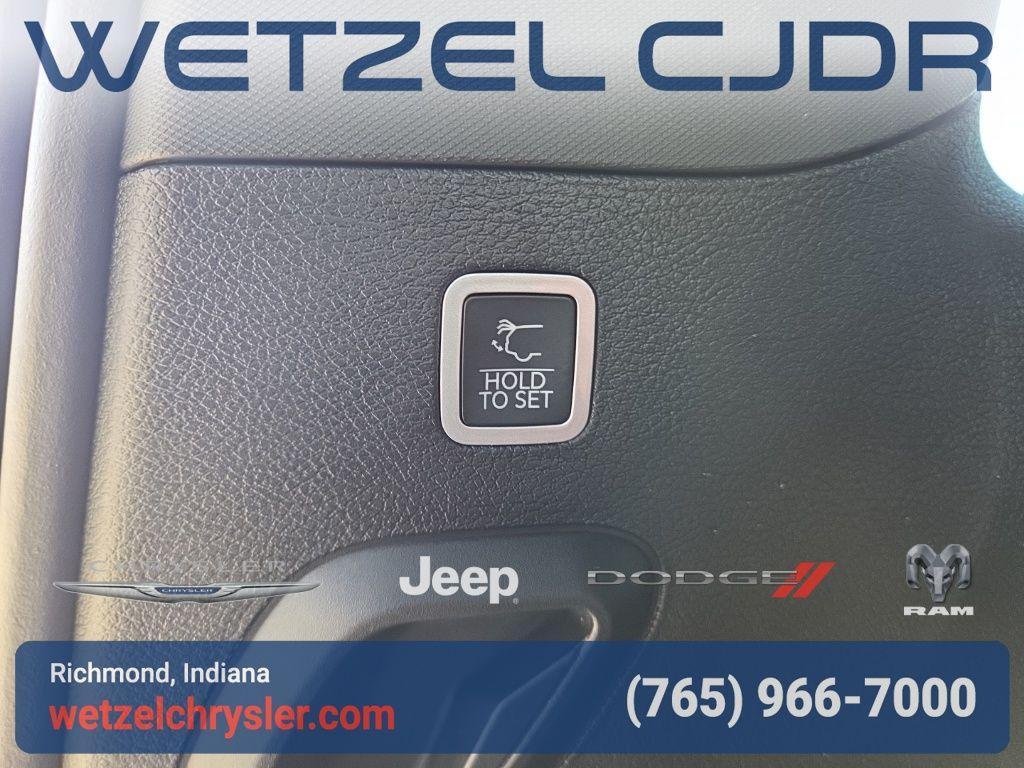 new 2026 Jeep Grand Wagoneer car, priced at $70,998
