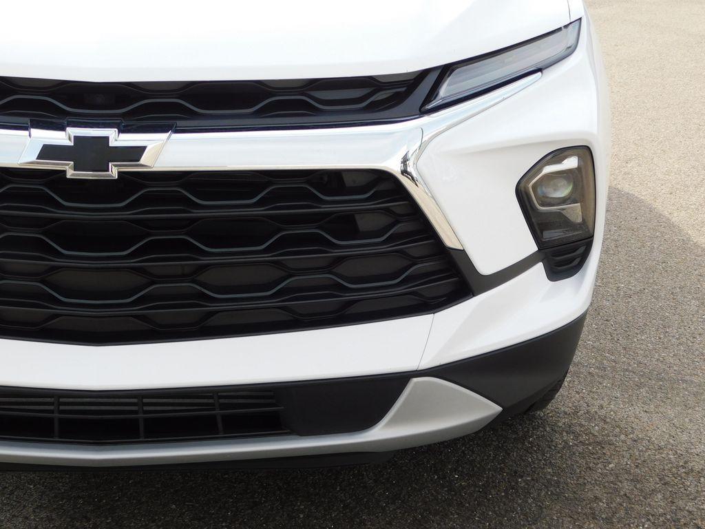 used 2024 Chevrolet Blazer car, priced at $28,990