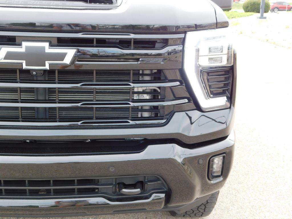used 2024 Chevrolet Silverado 2500 car, priced at $68,756