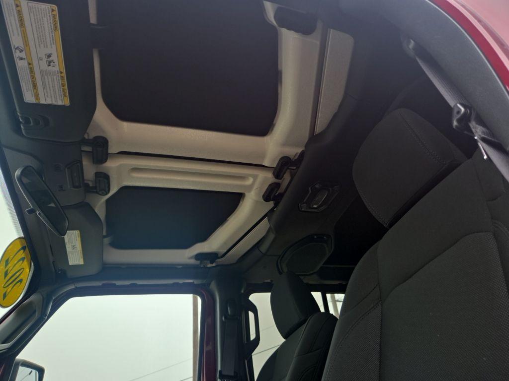 used 2022 Jeep Wrangler Unlimited car, priced at $26,250