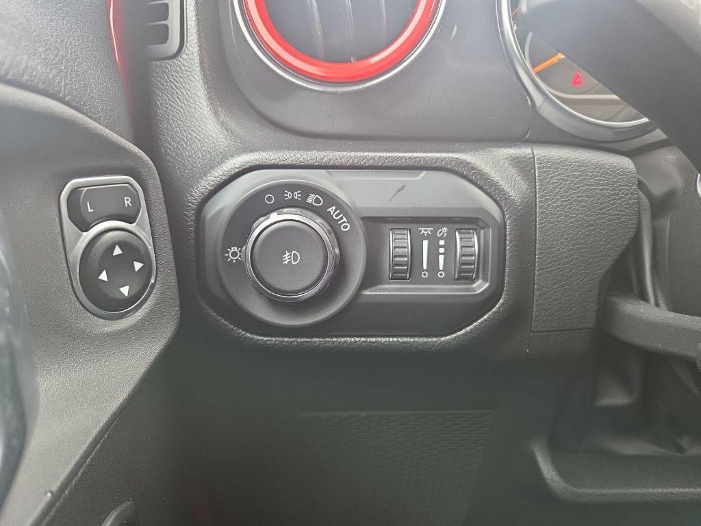 used 2022 Jeep Wrangler Unlimited car, priced at $26,250