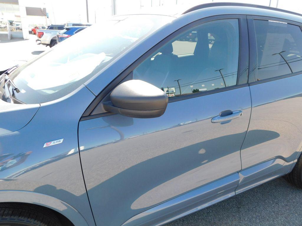 used 2024 Ford Escape car, priced at $24,684