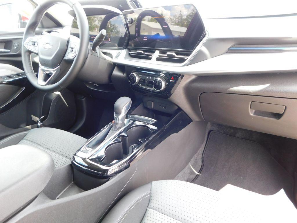 used 2025 Chevrolet Trax car, priced at $21,732