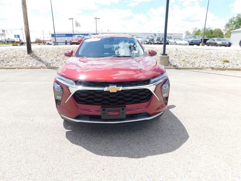 used 2025 Chevrolet Trax car, priced at $21,732