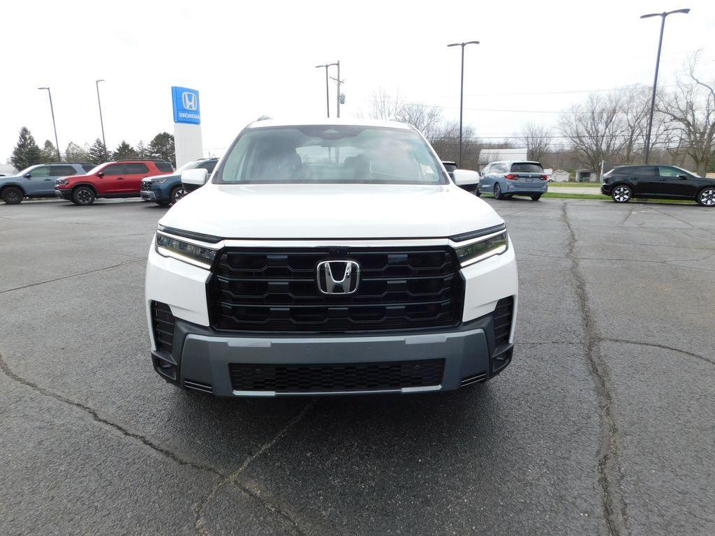 new 2026 Honda Pilot car, priced at $53,413