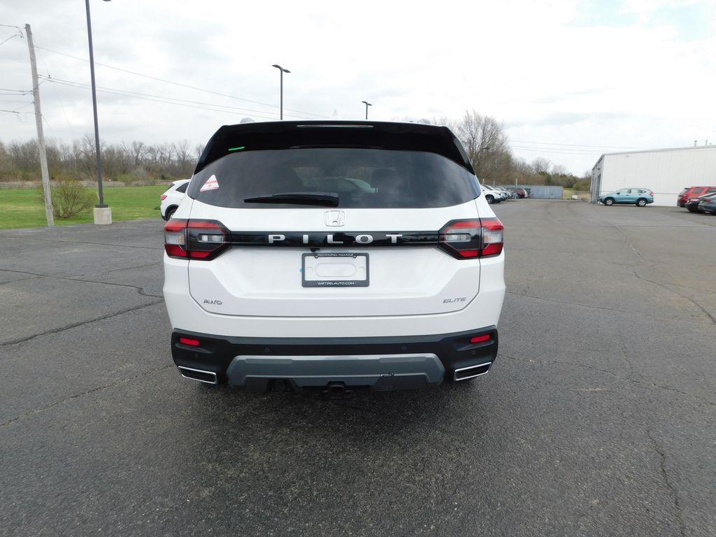 new 2026 Honda Pilot car, priced at $53,413