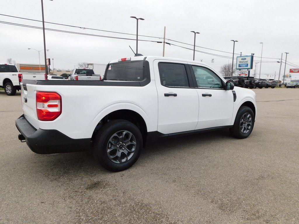 new 2025 Ford Maverick car, priced at $35,398