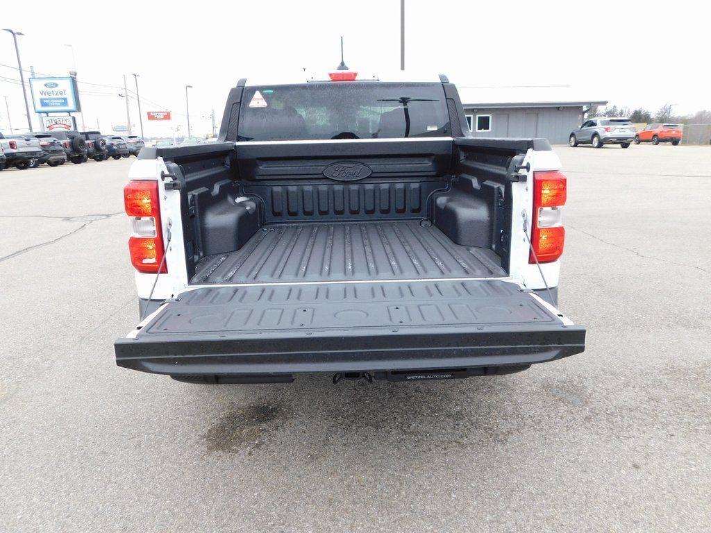 new 2025 Ford Maverick car, priced at $35,398