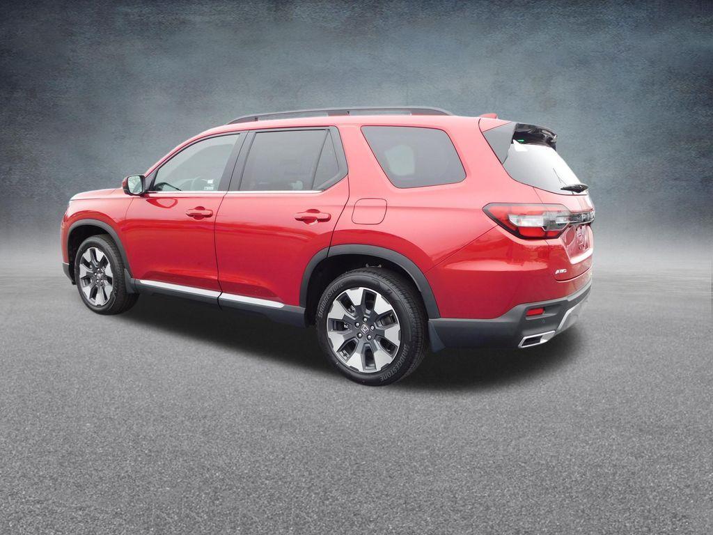 new 2026 Honda Pilot car, priced at $51,244