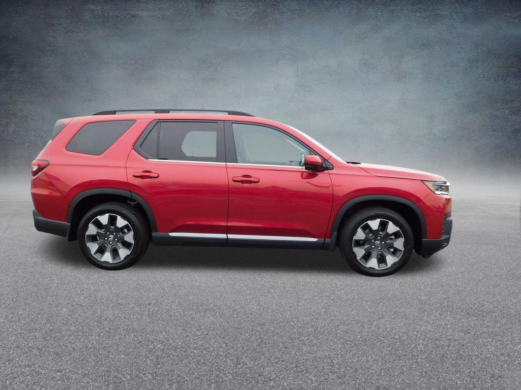 new 2026 Honda Pilot car, priced at $51,244