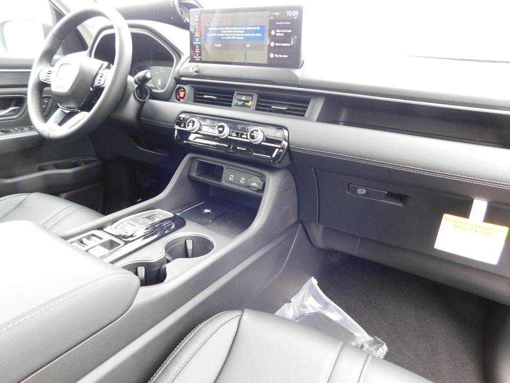 new 2026 Honda Pilot car, priced at $51,244