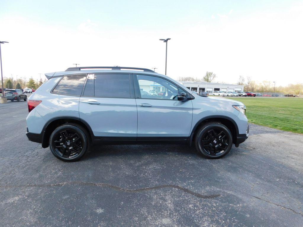 used 2024 Honda Passport car, priced at $39,900