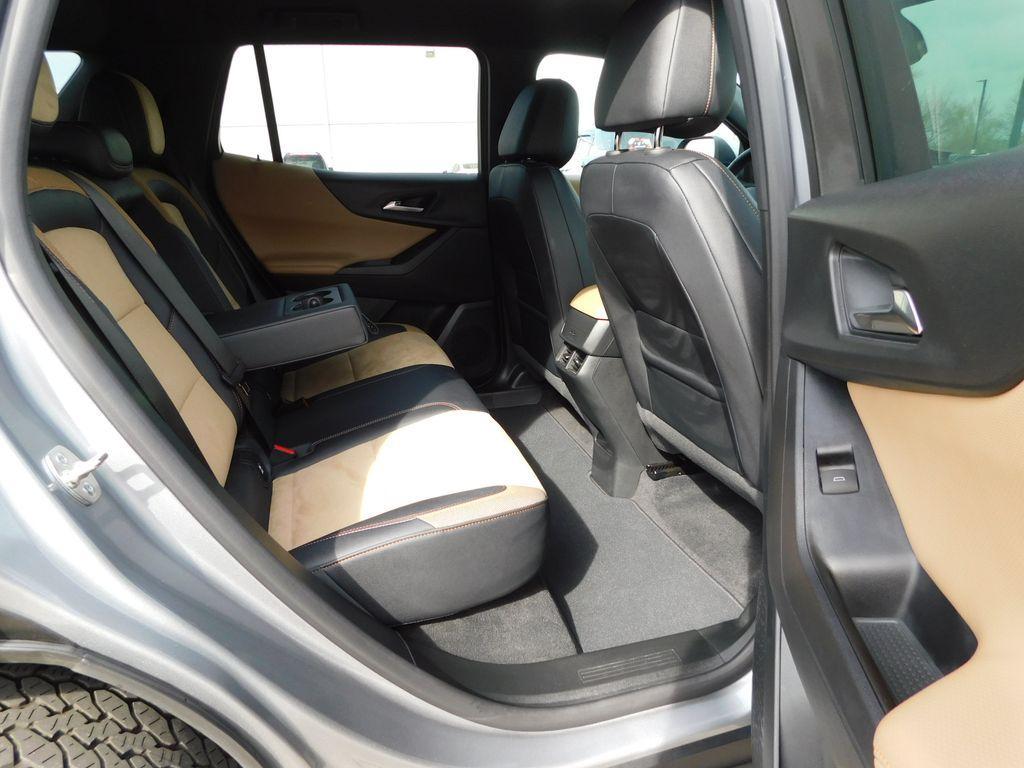 used 2025 Chevrolet Equinox car, priced at $30,495