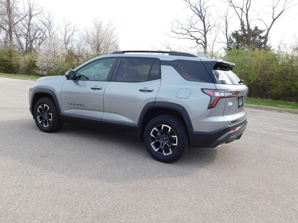 used 2025 Chevrolet Equinox car, priced at $30,495