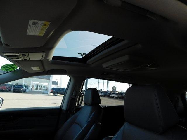 used 2020 Honda Odyssey car, priced at $23,990