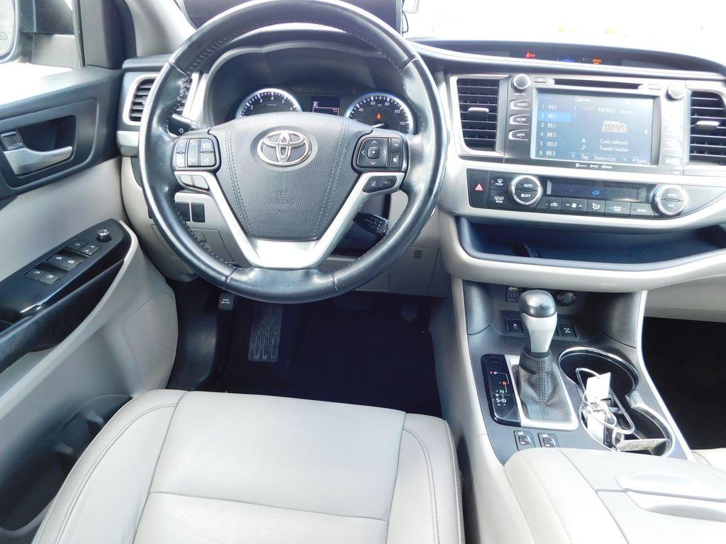 used 2017 Toyota Highlander car, priced at $16,990