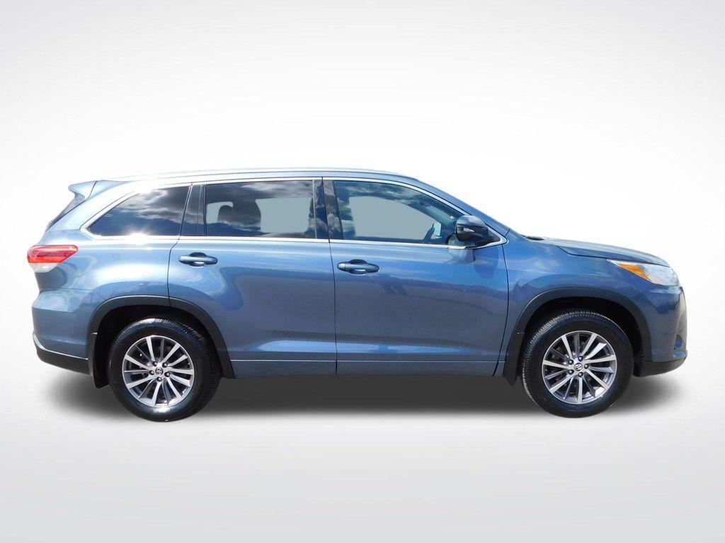 used 2017 Toyota Highlander car, priced at $16,990