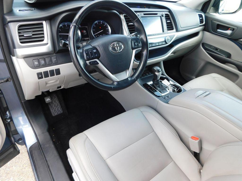 used 2017 Toyota Highlander car, priced at $16,990