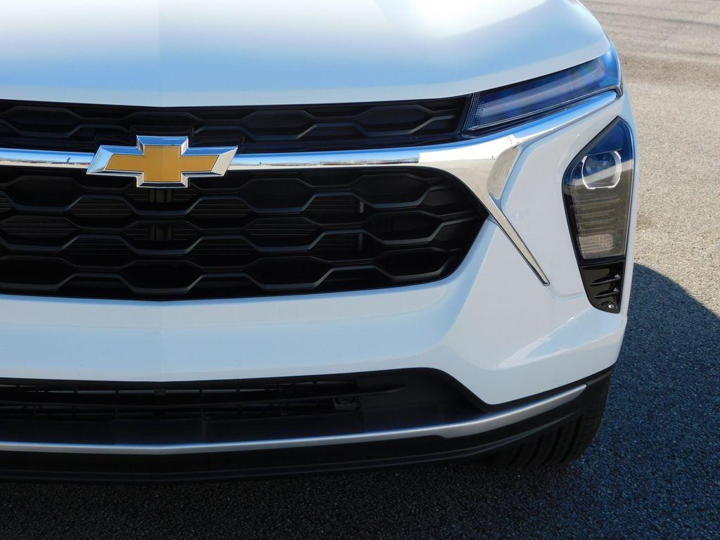 new 2026 Chevrolet Trax car, priced at $24,385
