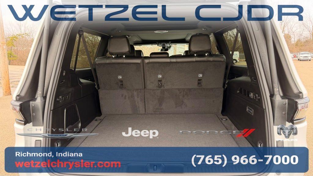 new 2026 Jeep Grand Wagoneer L car, priced at $75,789