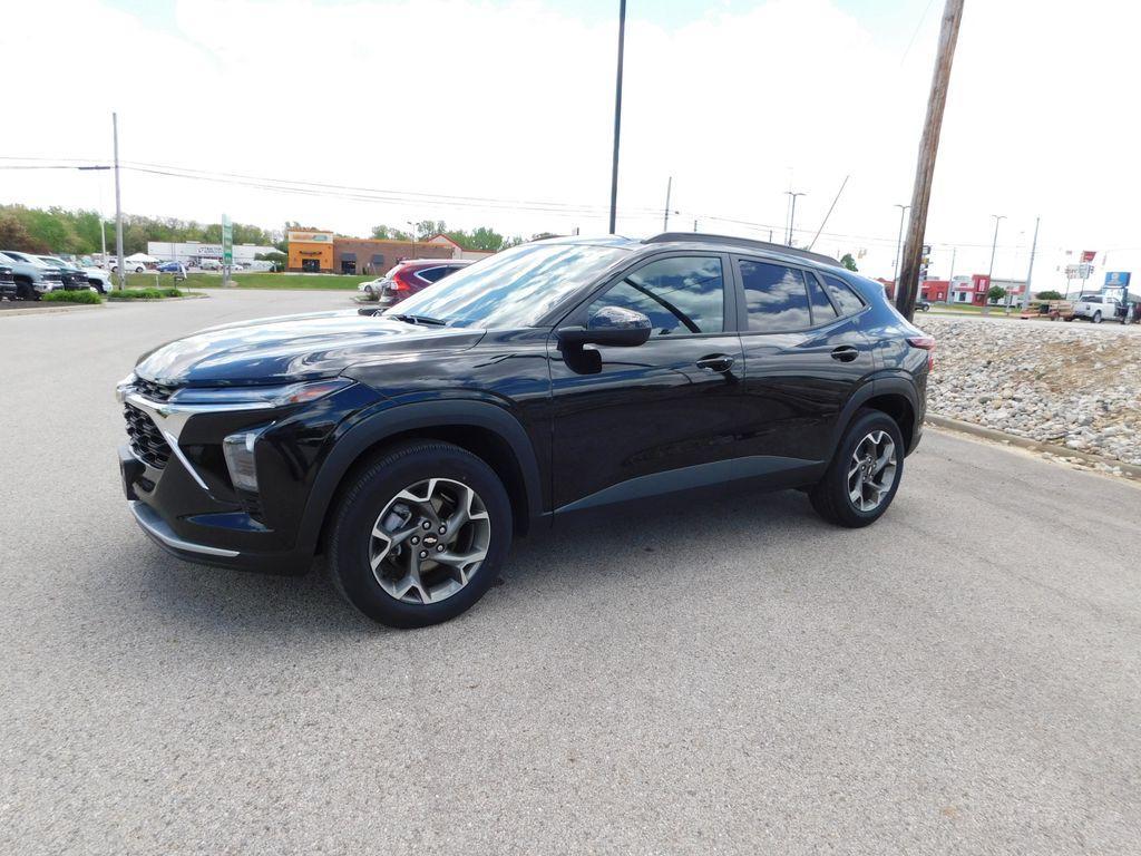 used 2025 Chevrolet Trax car, priced at $21,990