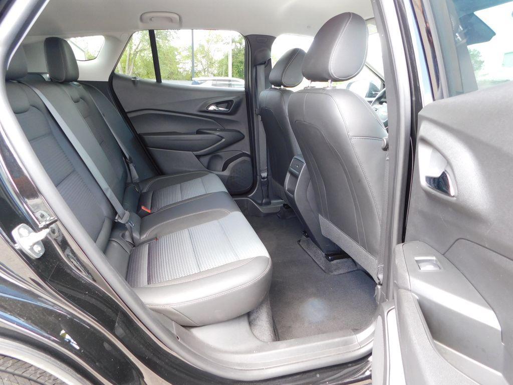 used 2025 Chevrolet Trax car, priced at $21,990