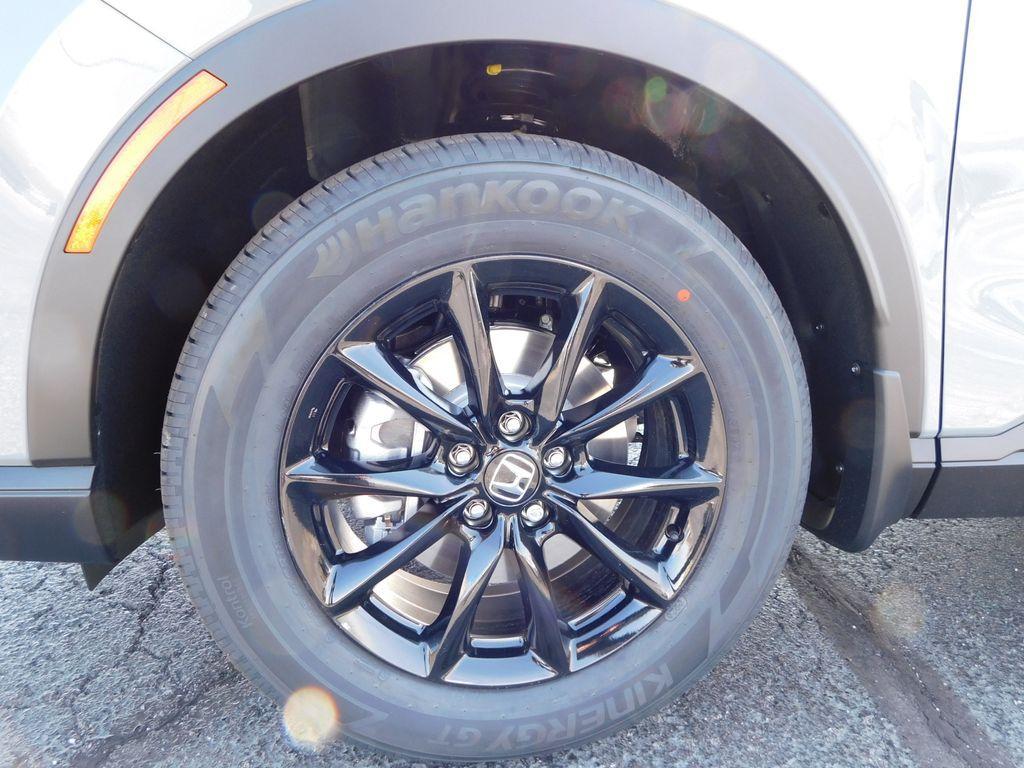 new 2026 Honda CR-V Hybrid car, priced at $40,914