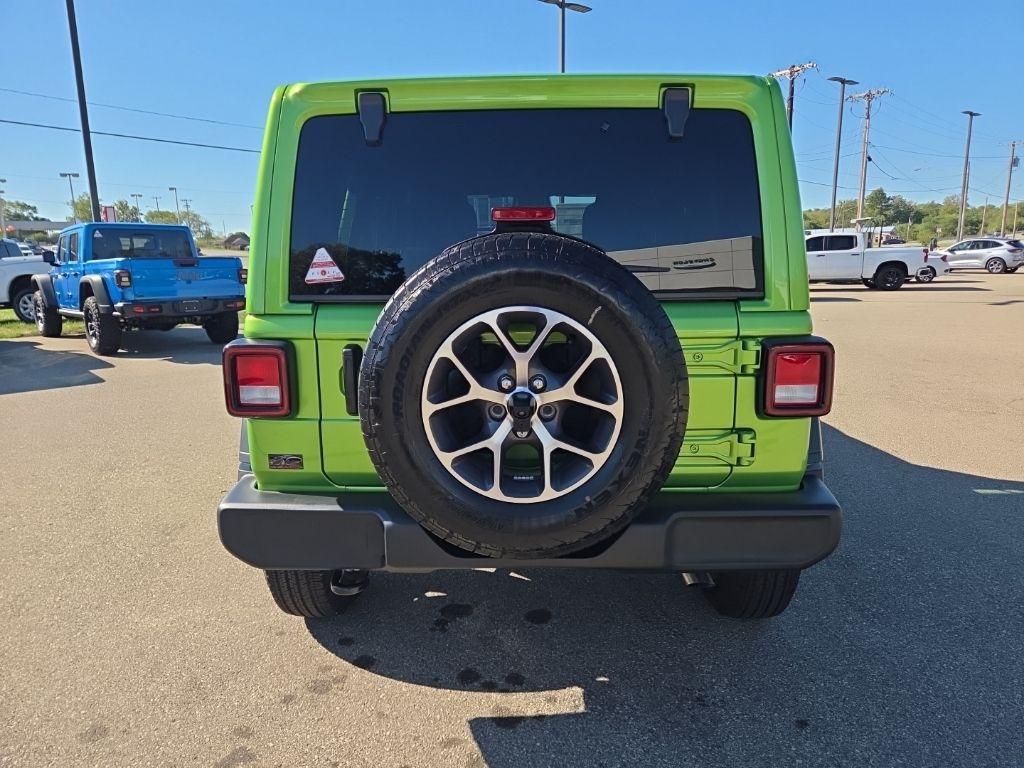 new 2026 Jeep Wrangler car, priced at $44,198