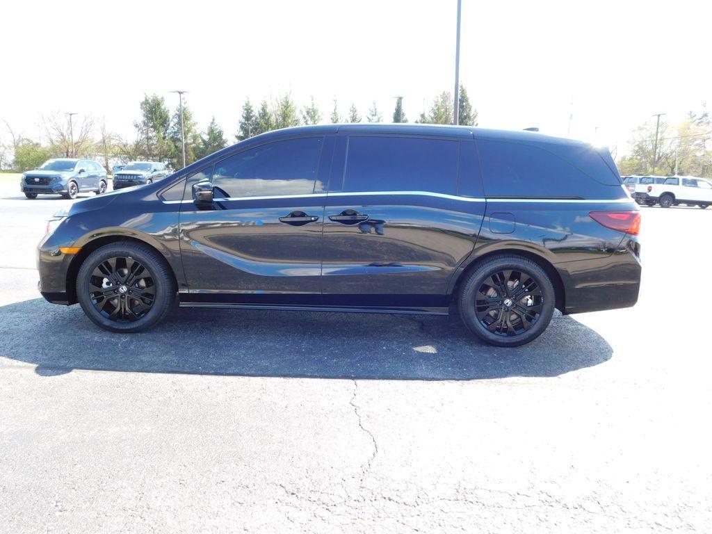 used 2025 Honda Odyssey car, priced at $37,700