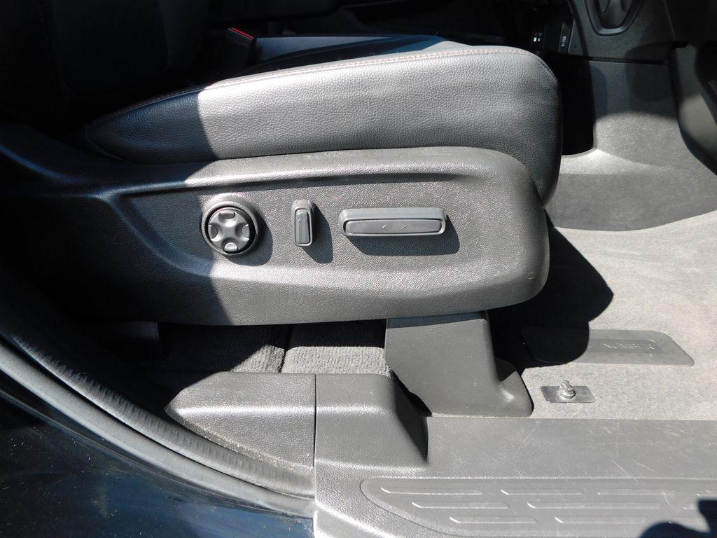 used 2025 Honda Odyssey car, priced at $37,700