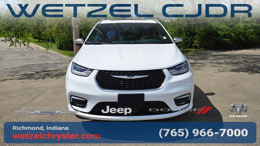 new 2026 Chrysler Pacifica car, priced at $57,098