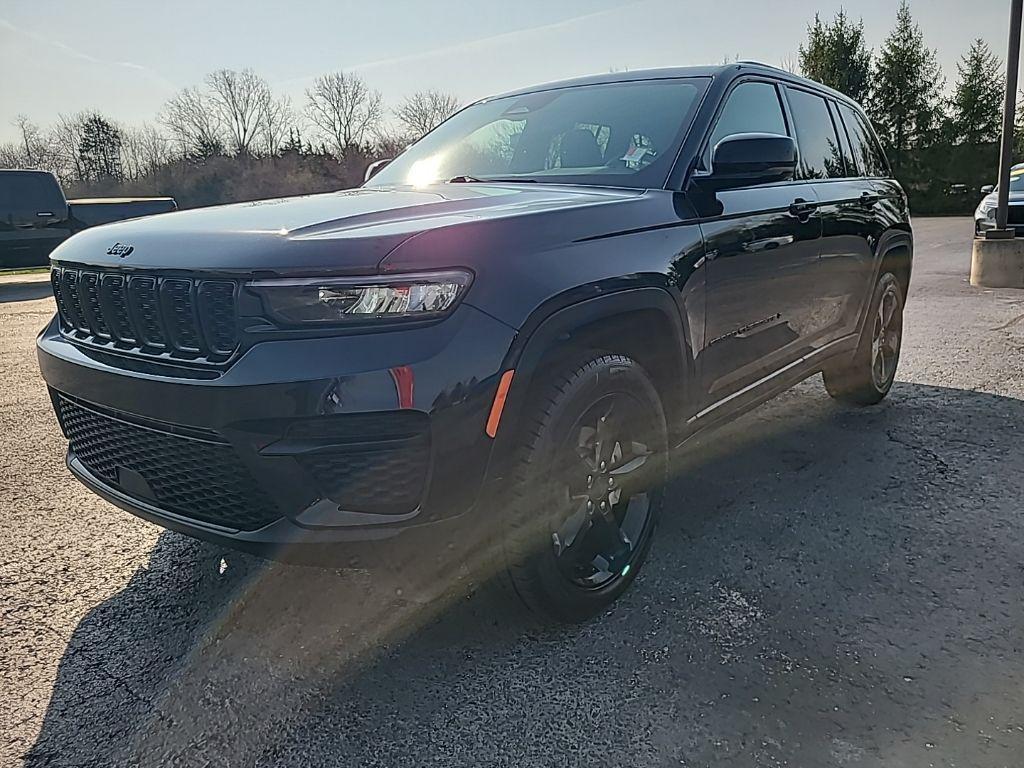 used 2023 Jeep Grand Cherokee car, priced at $26,718