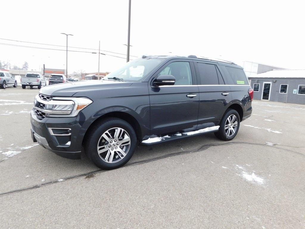 used 2024 Ford Expedition car, priced at $54,400