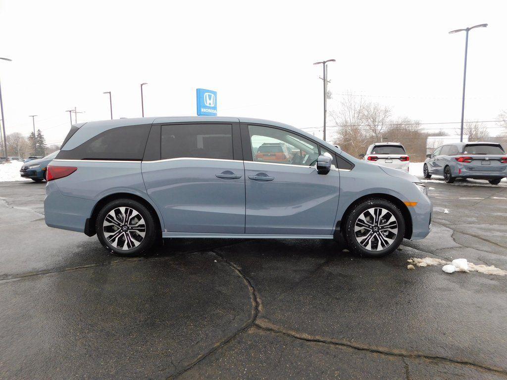 new 2026 Honda Odyssey car, priced at $50,377