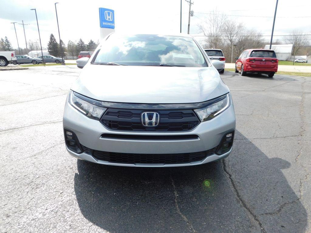 new 2026 Honda Odyssey car, priced at $42,636