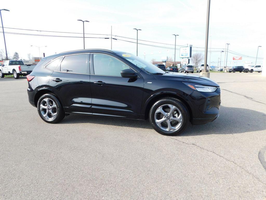 used 2023 Ford Escape car, priced at $24,399