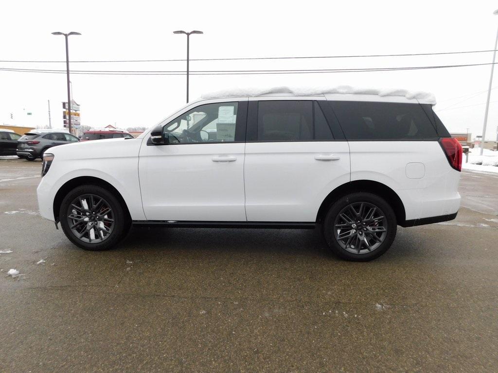 new 2025 Ford Expedition car, priced at $80,197