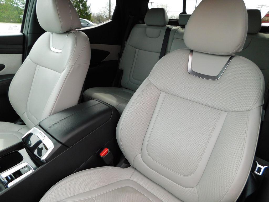 used 2025 Hyundai SANTA CRUZ car, priced at $31,750